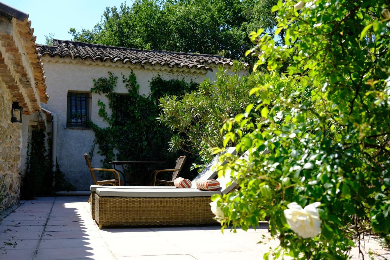 Domaine Le Bois Des Dames Bed & Breakfast Chantemerle-les-Grignan ภายนอก รูปภาพ