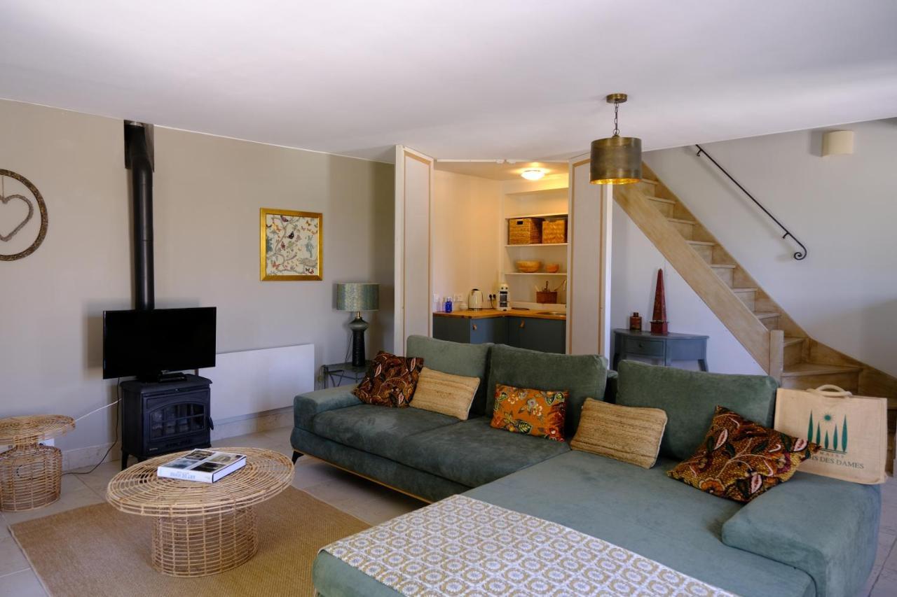 Domaine Le Bois Des Dames Bed & Breakfast Chantemerle-les-Grignan ภายนอก รูปภาพ