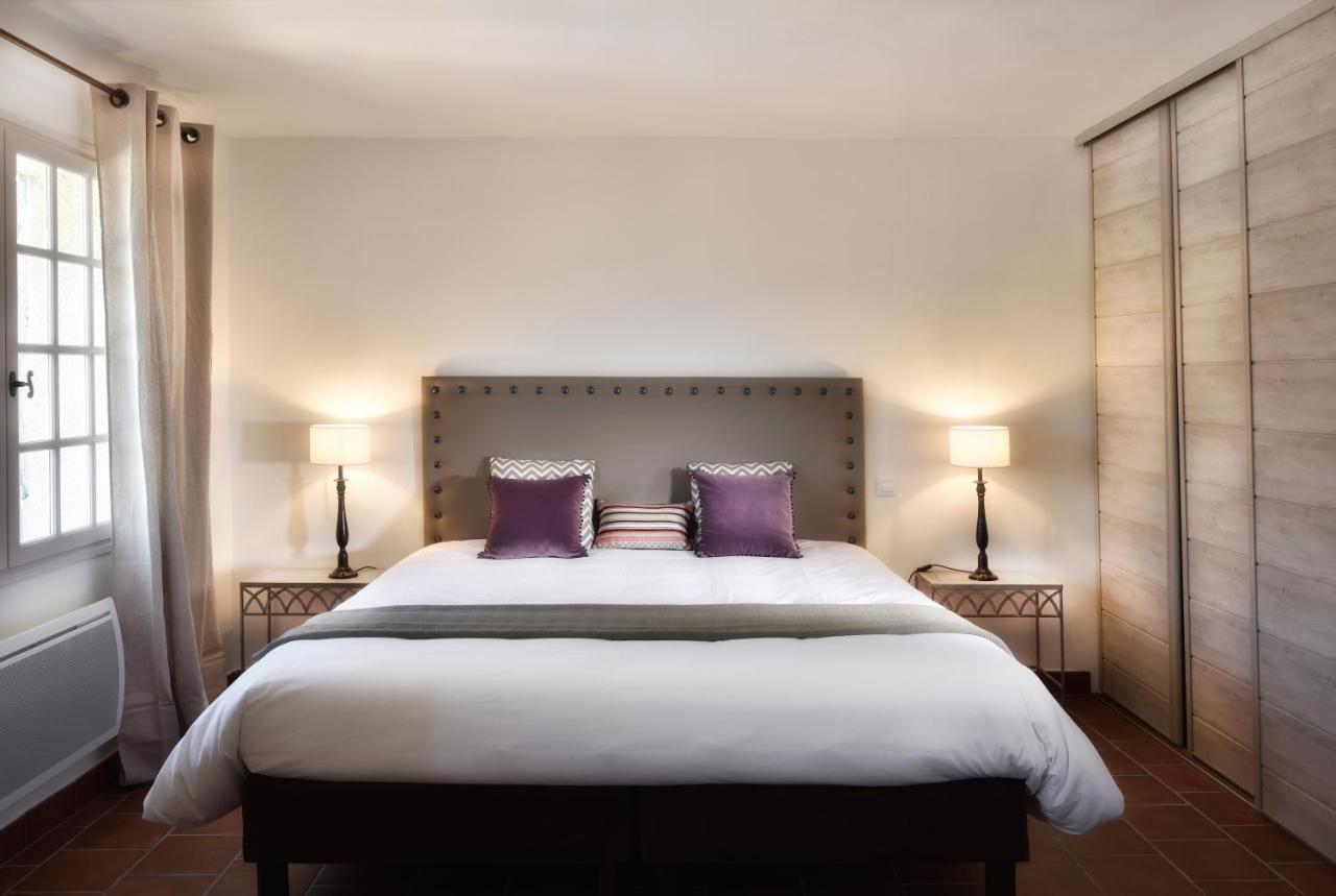 Domaine Le Bois Des Dames Bed & Breakfast Chantemerle-les-Grignan ภายนอก รูปภาพ