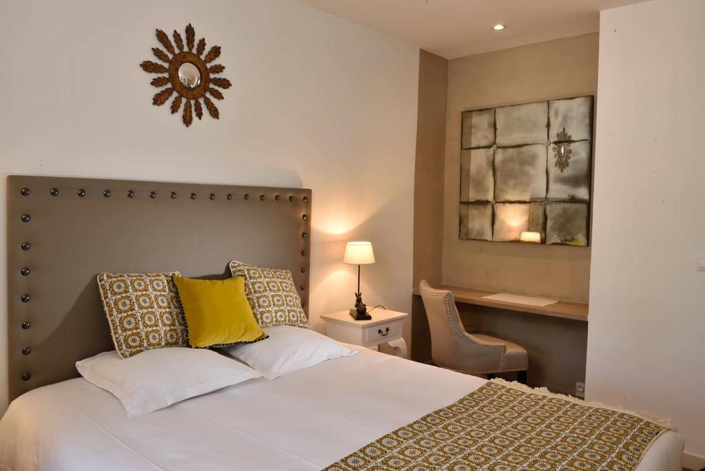 Domaine Le Bois Des Dames Bed & Breakfast Chantemerle-les-Grignan ภายนอก รูปภาพ