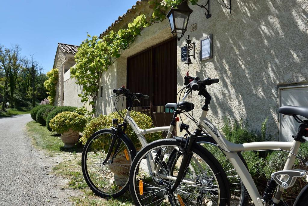 Domaine Le Bois Des Dames Bed & Breakfast Chantemerle-les-Grignan ภายนอก รูปภาพ