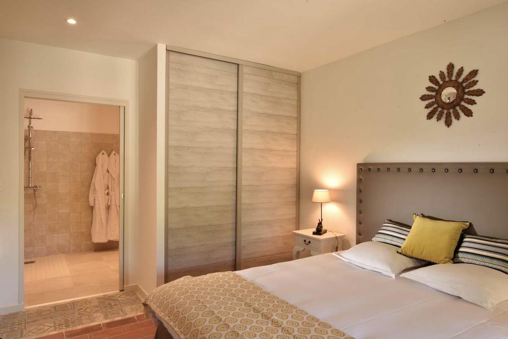 Domaine Le Bois Des Dames Bed & Breakfast Chantemerle-les-Grignan ภายนอก รูปภาพ
